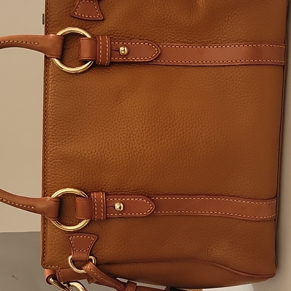 Dooney and Bourke Pepple grain leather Crossbody bag 11×9×4 - Picture 8 of 8